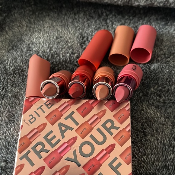 Bite Beauty Creamy Color Mini Amuse Bouche Supercharged Lipstick Set - Picture 4 of 4